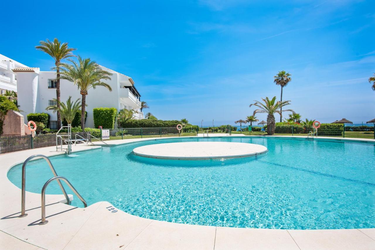 Frontline Beach Apartment Miraflores Sitio de Calahonda Eksteriør bilde