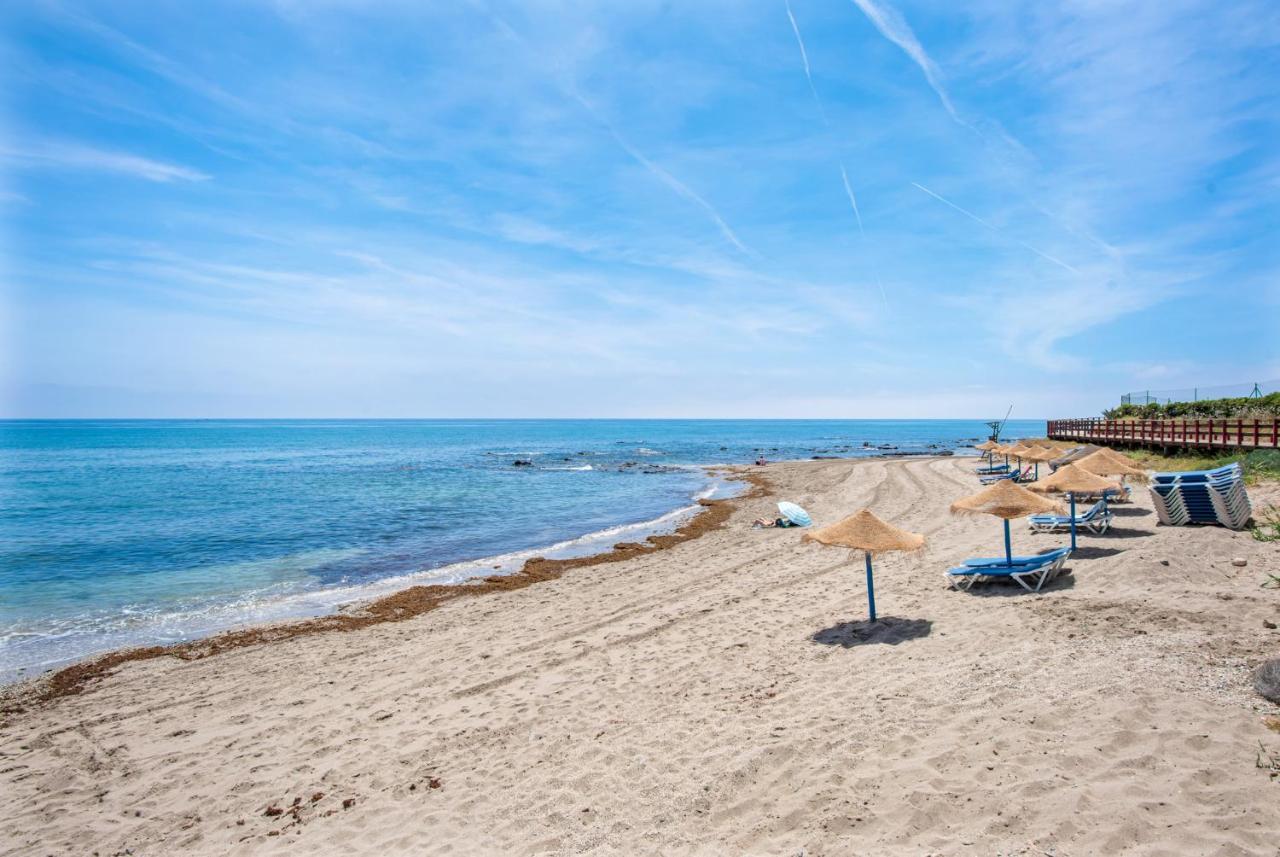 Frontline Beach Apartment Miraflores Sitio de Calahonda Eksteriør bilde